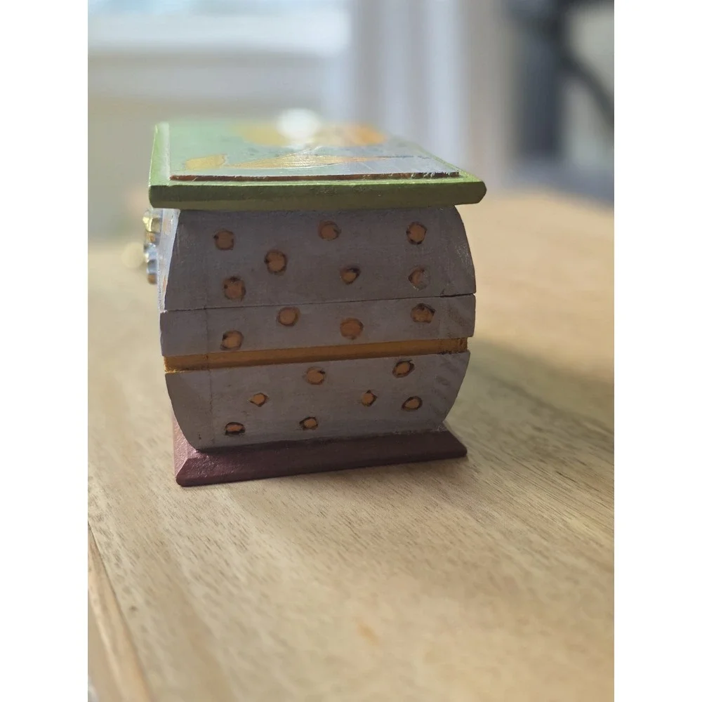 Artisan Hand-Painted Signed Wooden Keepsake Trinket Box Size 3